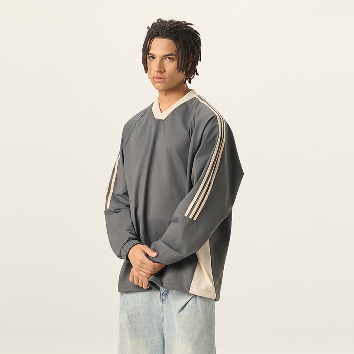 Colorblock V-neck Long Sleeve Shirt