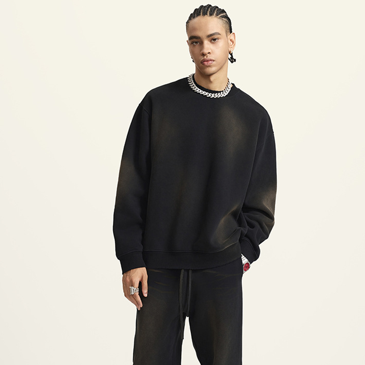 Round Neck Washed Distressed Ombre Sweatshirt