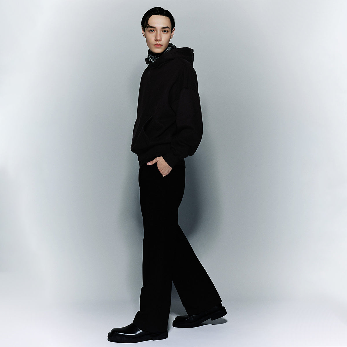 Unisex Cropped Drop Shoulder